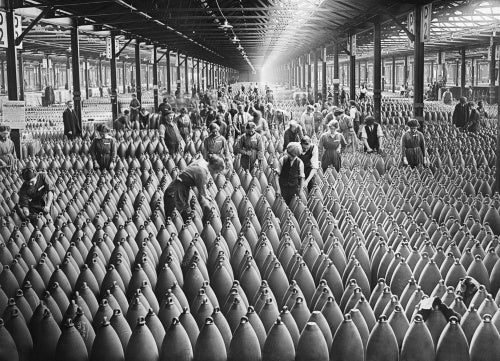 Munition workers in a shell warehouse at National Shell Filling Factory No.6, Chilwell, Nottinghamshire in 1917.