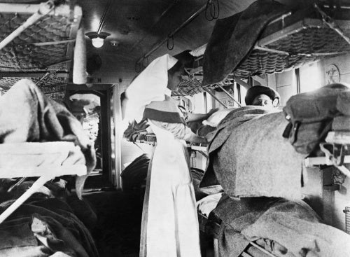 Battle of the Lys: Nurse caring for British gas-poisoned wounded on a hospital train near Bethune, 1918